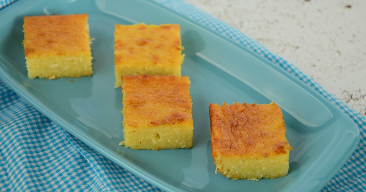 Bolo de Coco com Mandioca e Cará