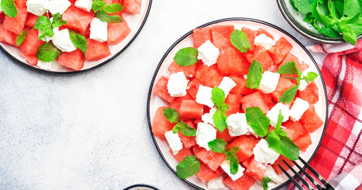 Salada de Melancia com Queijo Branco e Hortelã