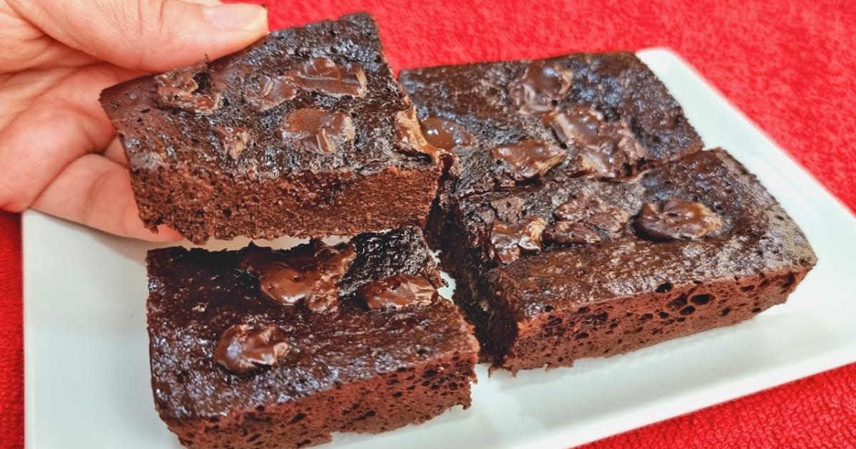 brownie fit de banana e cacau