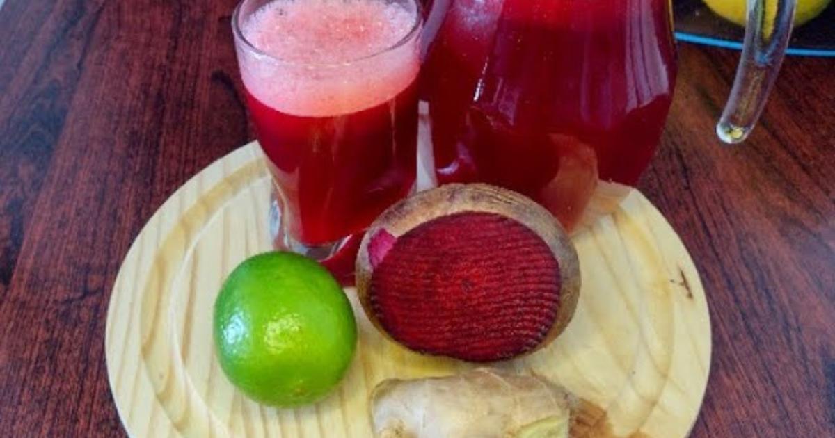 Suco de beterraba, gengibre e limão para energia e bem-estar.