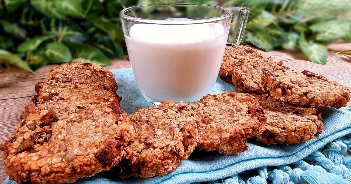 Cookies saudáveis de banana, tâmaras e aveia, sem glúten e sem açúcar!