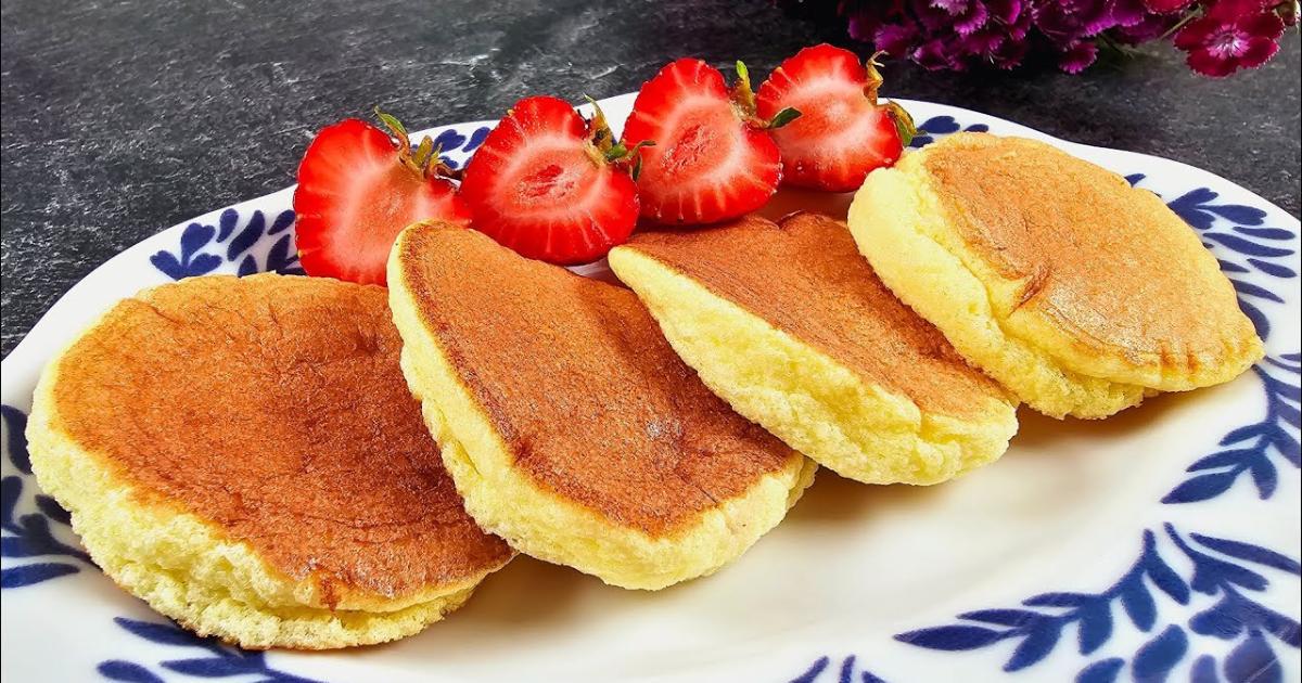 Panquecas suflê japonesas fofinhas e sem glúten para um café da manhã delicioso!