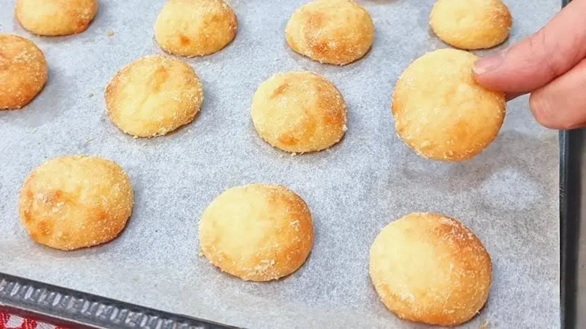 Receita de Bolinho Low Carb: Delícia com Só 3 Ingredientes e Zero Carboidratos!