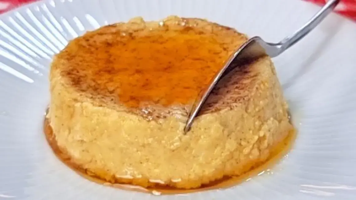 Receita de Bolo de Banana com Só 3 Ingredientes e em 3 Minutos Rápido e Prático