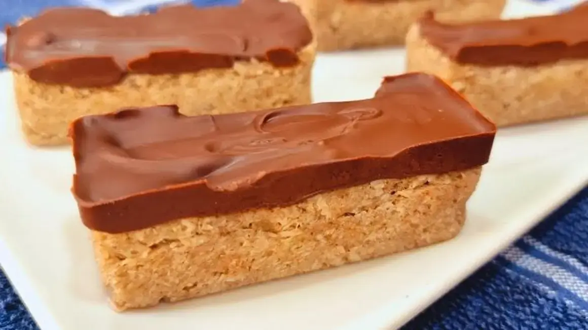 Receita de Bolo de Banana: Fica Pronto em Apenas 5 Minutos e Sem Açúcar