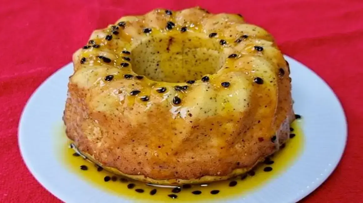 Receita de Bolo Low Carb Fofinho, Sem Açúcar, Farinha e Leite de Uma Forma Prática