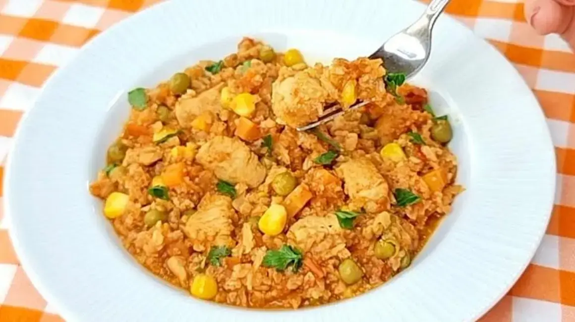 Receita de Galinhada de Vó: Delícia Fácil, Saudável e Com Poucas Calorias