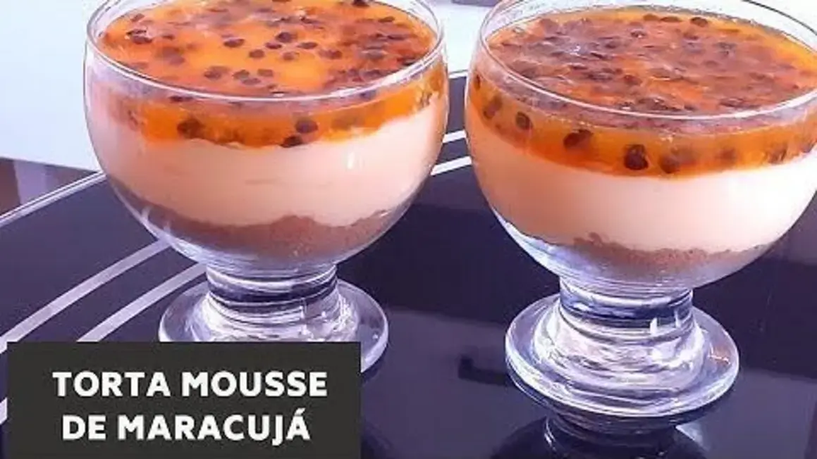 Receita de Mousse de Maracujá na Taça com 4 Ingredientes Simples e Deliciosos