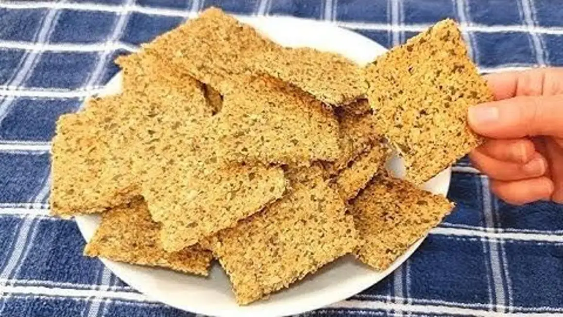 Receita de Pão Low Carb: Delícia Fácil e Rápida, Sem Farinha, Leite e Ovo!