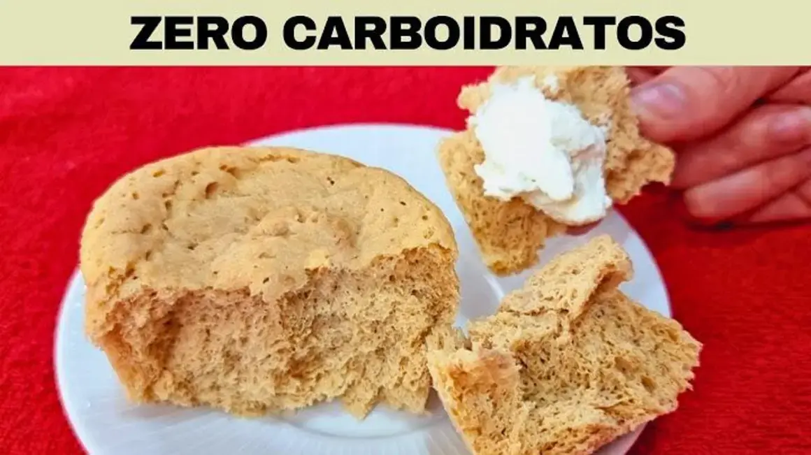 Receita de Pão Low Carb: Uma Delícia Fofinha e Rica em Proteínas em Apenas 2 Min