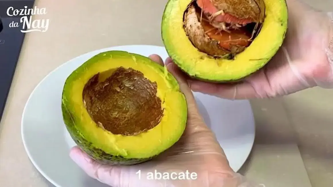 Receita de Pudim de Abacate Super Cremoso e Delicioso para Fazer em Casa