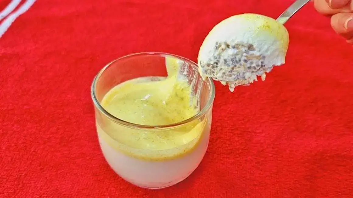 Receita de Smoothie Proteico: Delícia Sem Açúcar, Farinha e Rico em Fibras!
