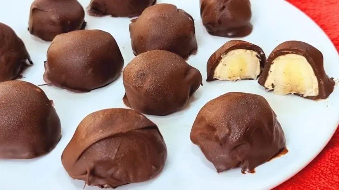 Receita de Sobremesa Deliciosa com Apenas 4 Ingredientes, Saudável e Sem Açúcar