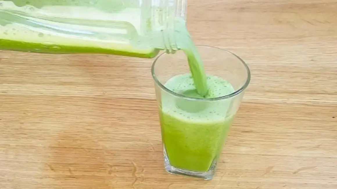 Receita de Suco Verde para Diminuir Barriga e Desinchar com Poucas Calorias