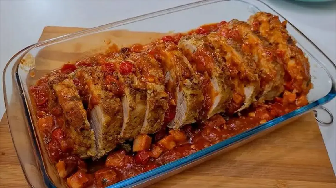 Receita de Lombo Assado com Molho de Tomate para um Natal Delicioso em Família