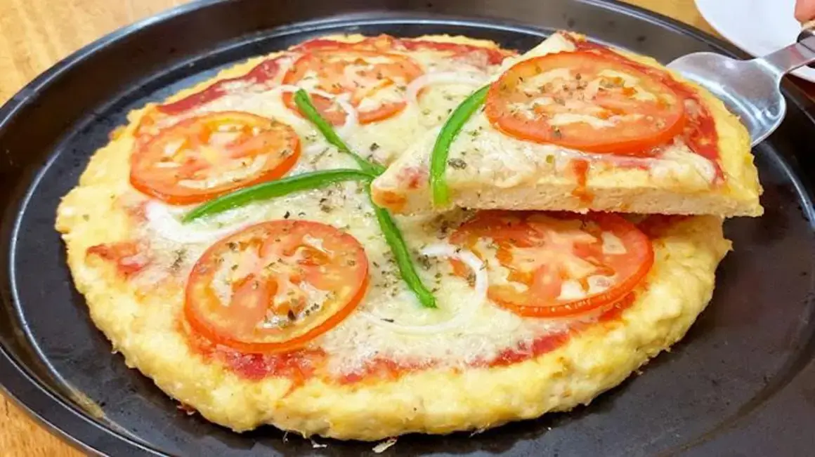 Receita de Omelete Proteica: Delícia Rápida e Nutritiva Sem Farinha e com Baixos Carboidratos