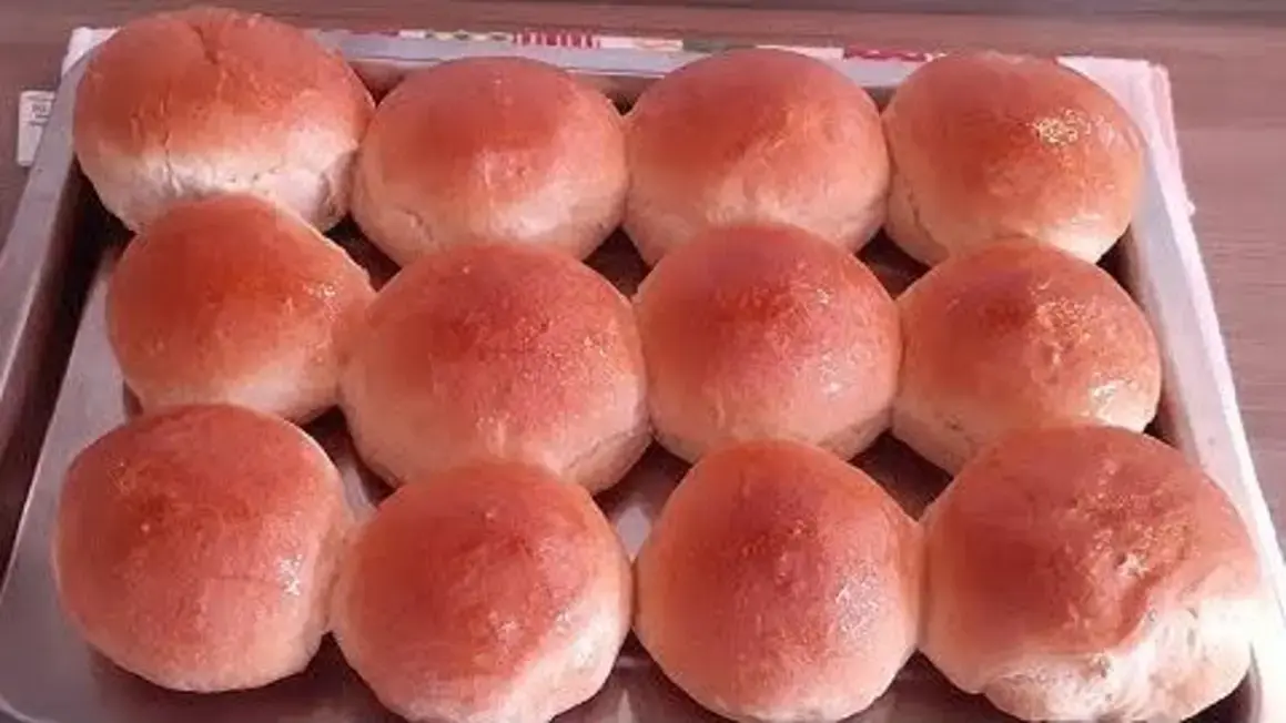 Receita de Pão Caseiro Sem Sovar: Aprenda a Fazer um Pão Fofinho e Delicioso