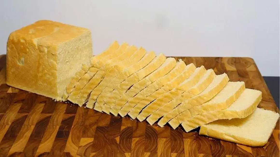 Receita de Pão de Forma Caseiro Sem Sovar: Mais Saboroso Que o Comprado