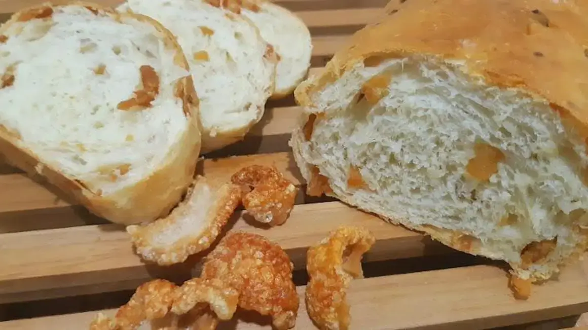 Receita de Pão de Torresmo: Prepare uma Deliciosa Opção Para o Seu Café da Manhã