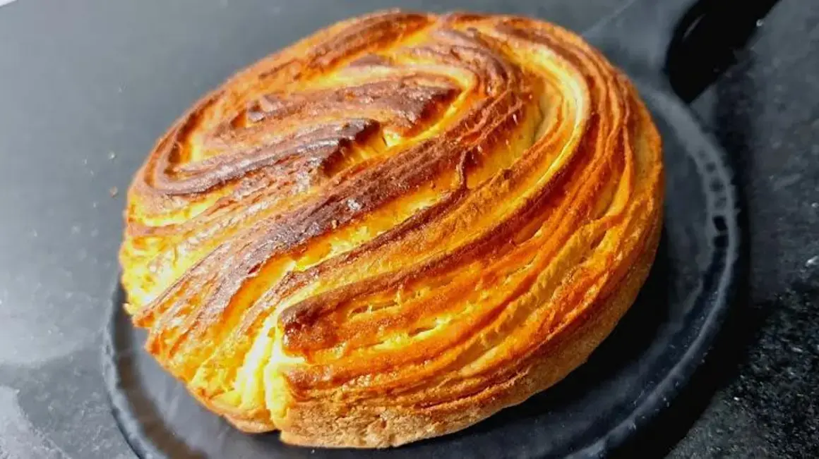 Receita de Pão Folhado de Manteiga: Descubra Meu Jeito Preferido de Fazer