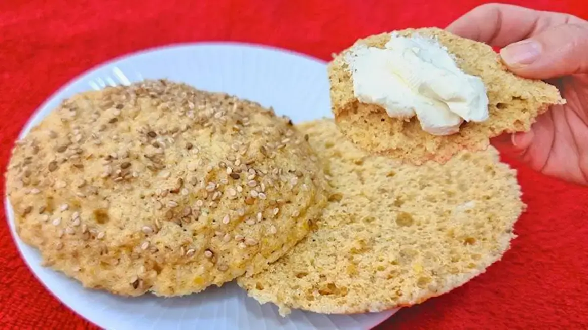 Receita de Pão Low Carb: Uma Opção Rápida e Saudável para o Seu Dia a Dia
