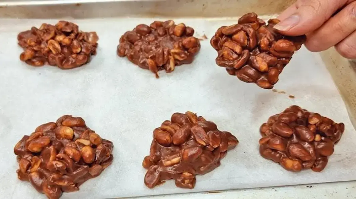 Receita de Pé de Moleque Saudável e Fácil de Fazer, Sem Açúcar e Leite Condensado