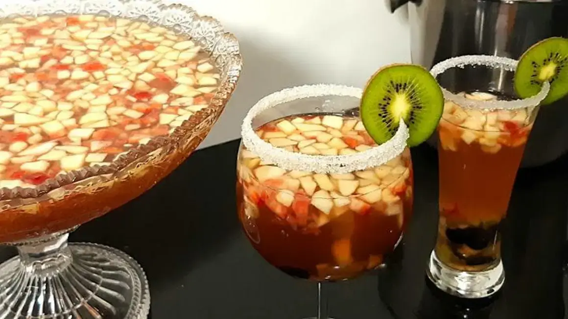 Receita de Ponche de Frutas: Refrescante e Ideal para Festas e Réveillon
