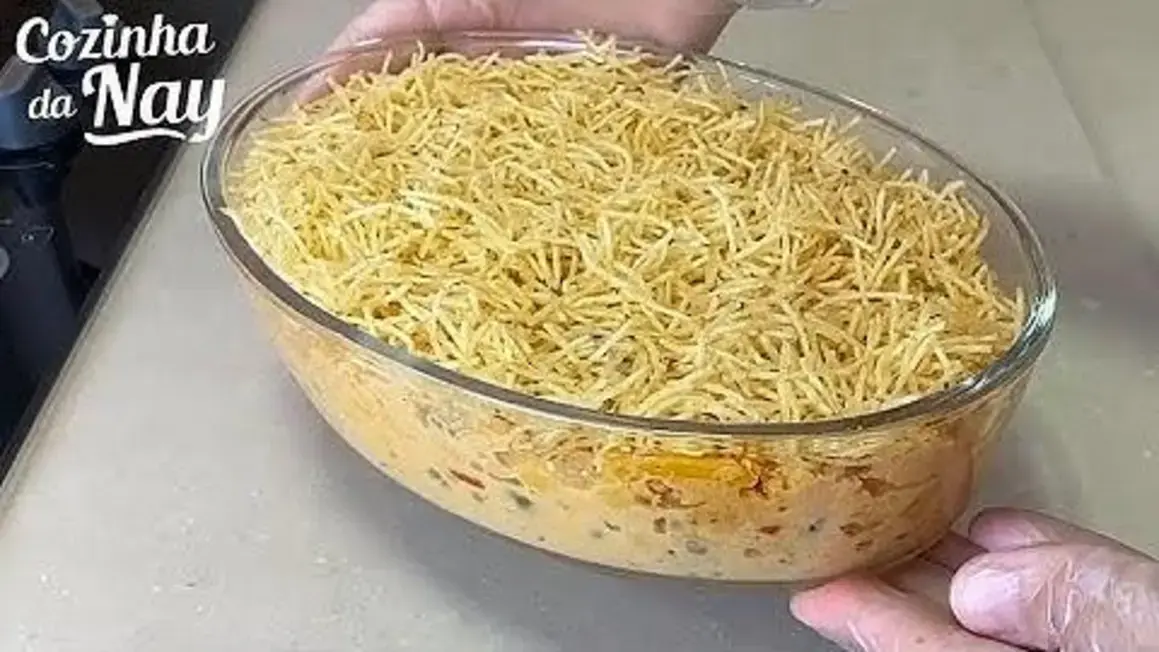 Receita de Salpicão de Frango Simples e Rápido para a Ceia de Natal e Ano Novo