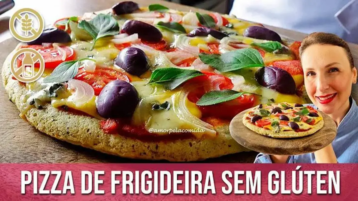 Receita de Pizza de Frigideira Fit Sem Glúten e Leite para um Lanche Saudável