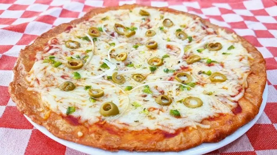 Receita de Pizza Low Carb: Deliciosa, Fácil e Custa Pouco Para Fazer em Casa