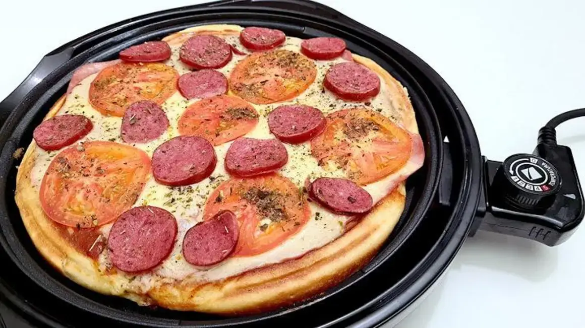Receita de Pizza na Panela Elétrica: Aprenda a Fazer a Melhor Pizza em Casa