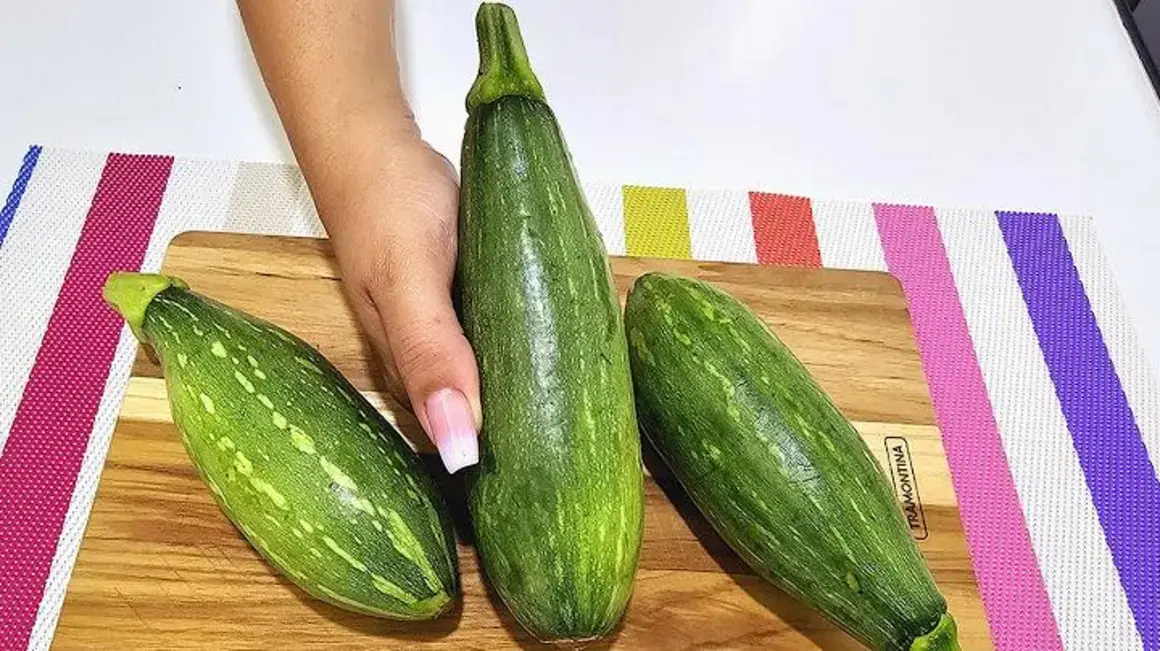 Receita de Abobrinha Rápida: Jantar Pronto em Apenas 5 Minutos para Você