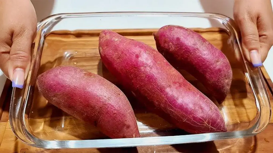 Receita de Batata-doce Assada: Como Fazer Essa Delícia no Fim do Mês
