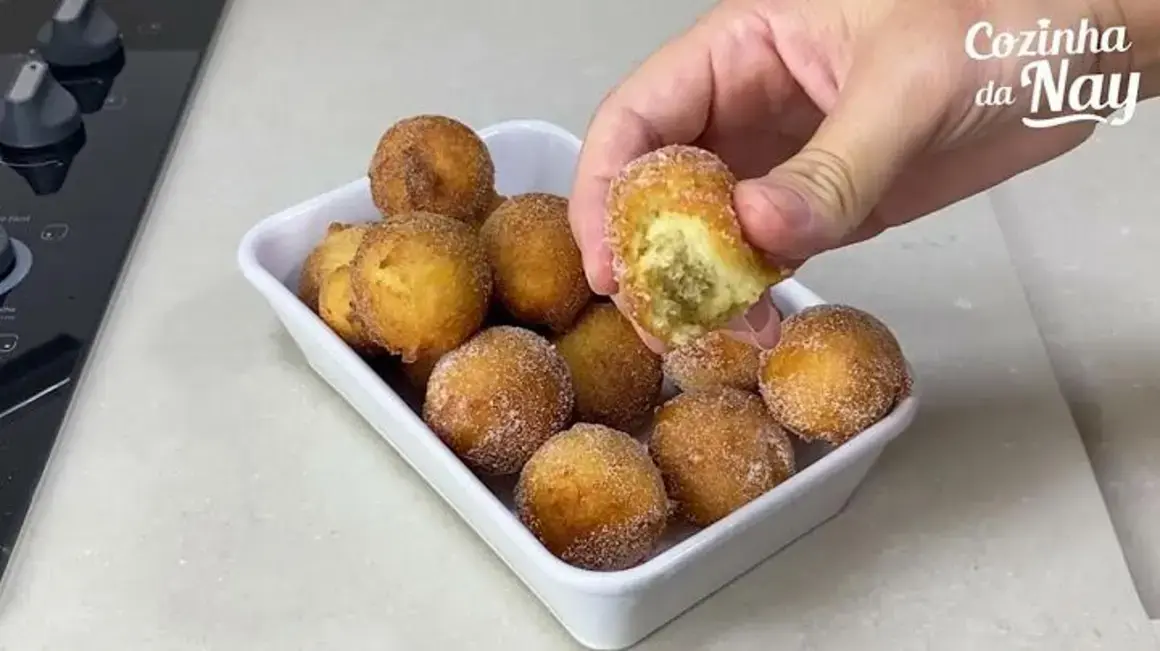 Receita de Pão de Queijo: Uma Delícia Rápida e Saborosa para o Café da Manhã